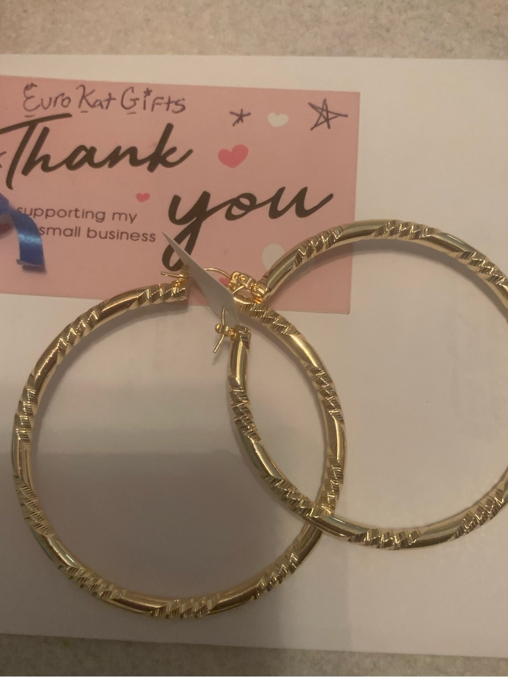 NEW Beautiful 18kt Gold Plated Textured and Smooth Hoop Earrings 2.5”LARGE - NWT